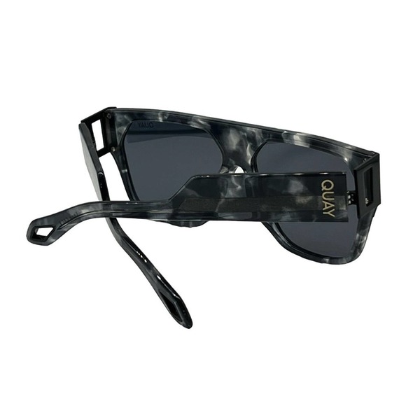 NEW QUAY AUSTRALIA Go Off black tortoise black polarized sunglasses styl… - Picture 9 of 16